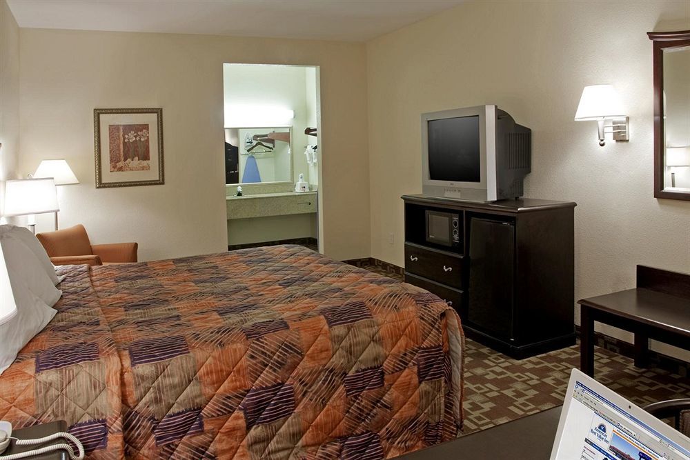Americas Best Value Inn Byhalia Rum bild